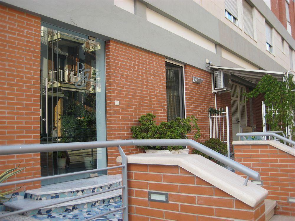 Rock Garden Bed & Breakfast Gaeta Luaran gambar